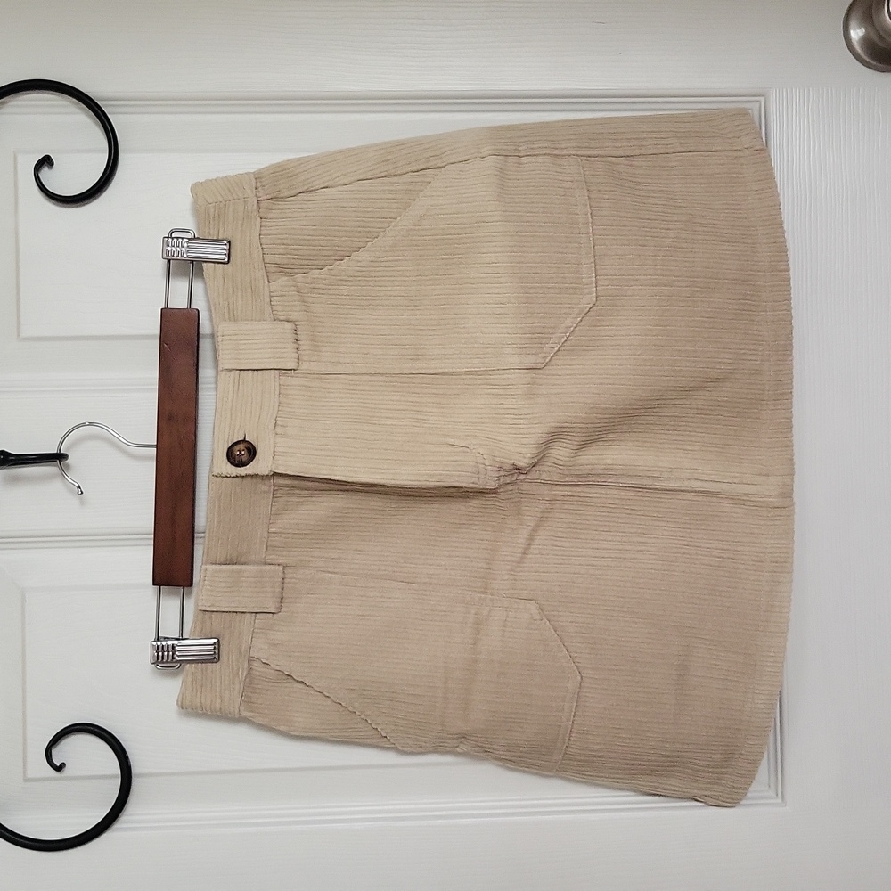 Herringstones Corduroy Skirt with Pockets